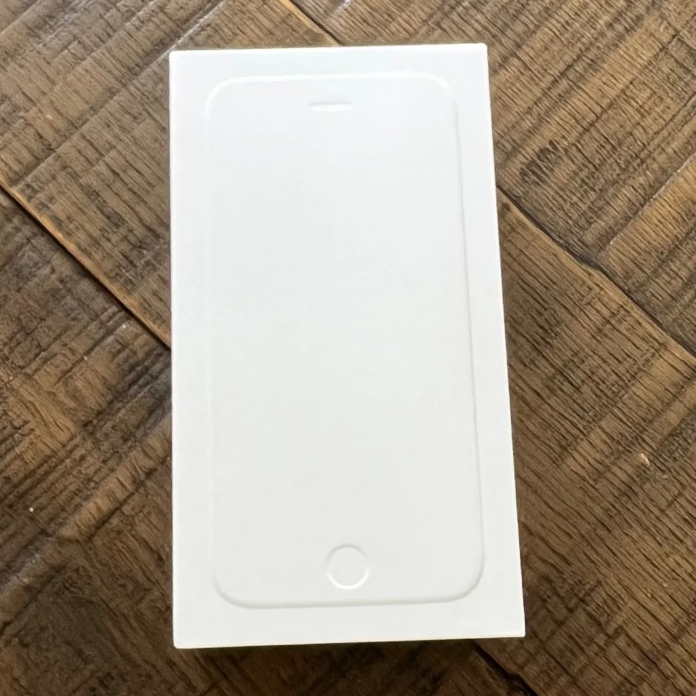 Apple iPhone 6 Box (Empty) for Display/Nostalgia/Keepsake